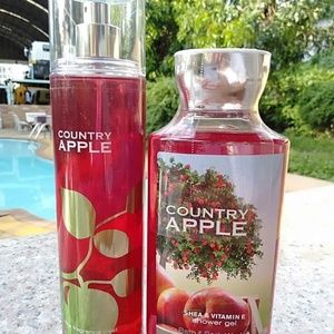 Country Apple Shower Gel and Body Spray